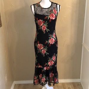 NWOT Calvin Klein sleeveless lace dress.  Perfect condition.  Size 6.